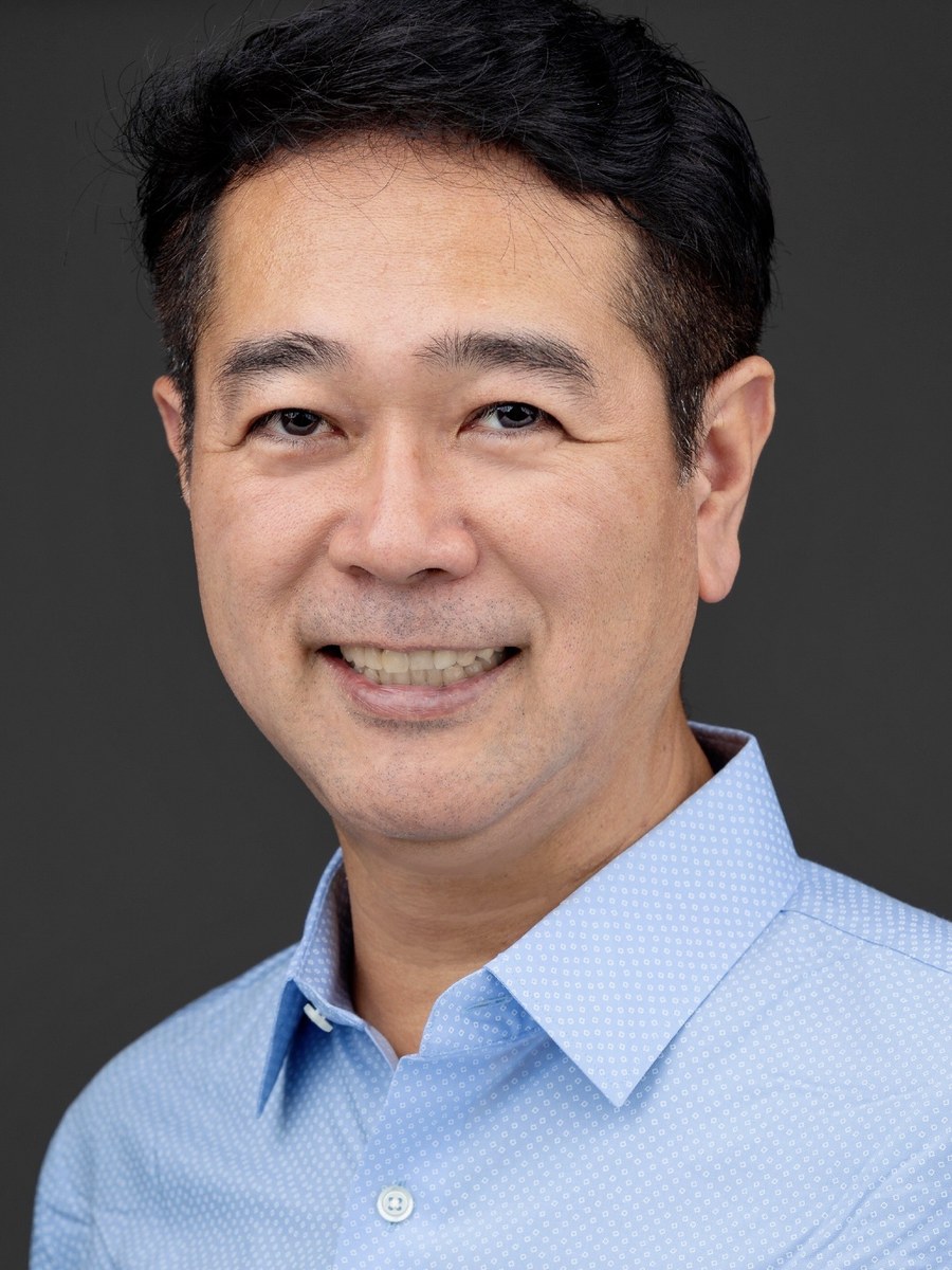 Tax Accountant / Certified Administrative Procedures Legal Specialist Yasuhiko Sugiyama
